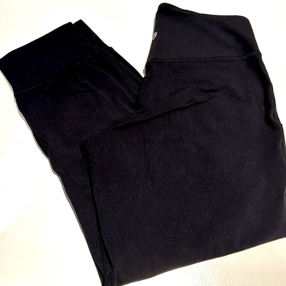 Lululemon Black Jogger with Pockets - Picture 1 of 4